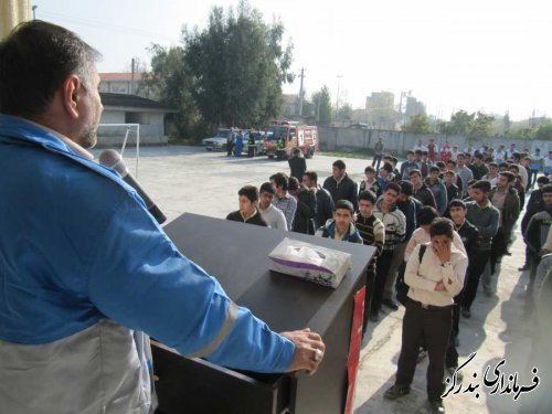 مانور زلزله و ایمنی در مدارس شهرستان بندرگز برگزار شد