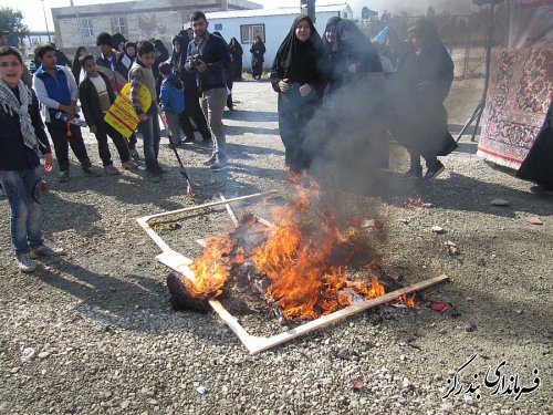 راهپیمایی 22 بهمن در بندرگز ، با حضور گسترده مردم برگزار شد