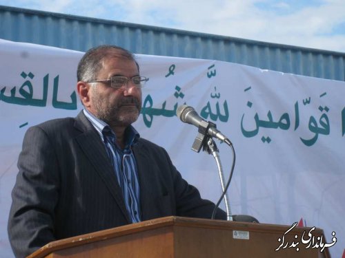 برگزاری صبحگاه مشترک هفته نیروی انتظامی در بندرگز