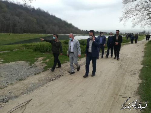 مسایل و مشکلات روستای استون آباد بررسی شد