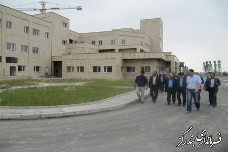 بازديد معاون وزير راه و شهر سازي از پروژه بيمارستان ۹۶ تختخوابي بندرگز