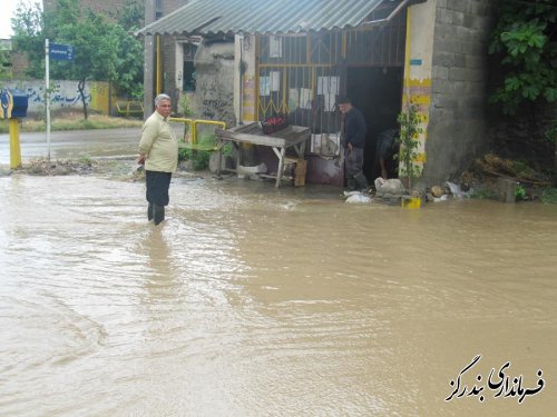 خسارت باران به واحد های مسکونی و جاده های بندرگز / تصاویر