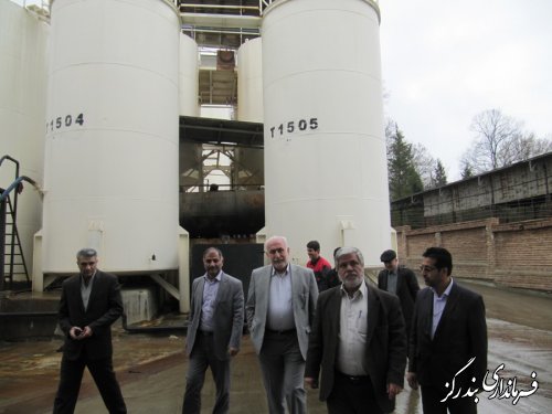بازدید معاون برنامه ریزی استاندار از واحدهای تولیدی و صنعتی بندرگز
