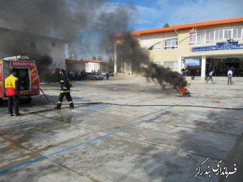 مانور پدافند غیر عامل ویژه دانش آموزی در بندرگز برگزار شد