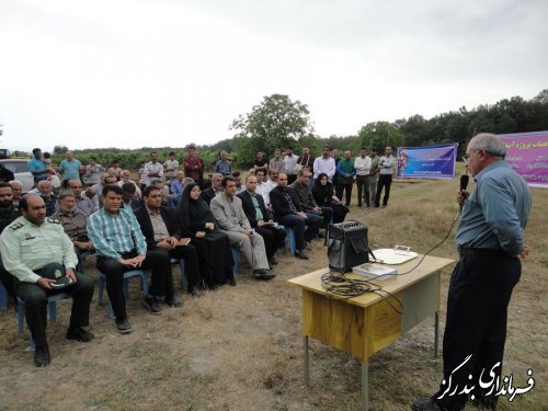 کلنگ احداث آب بندان در روستای وطنا به زمین زده شد