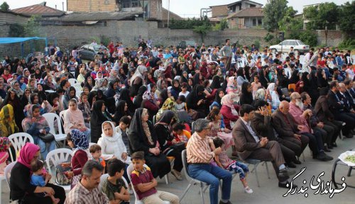 سومین جشنواره هلی (آلوچه) در نوکنده برگزار شد