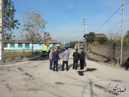 فرمانداربندرگز از اجرای آسفالت روستایی با اعتبار ۶۰۰میلیون تومان درشهرستان خبر داد