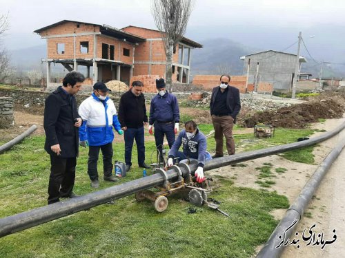 بازدید فرماندار از عملیات اجرایی انتقال آب از بنفش تپه به شهر بندرگز