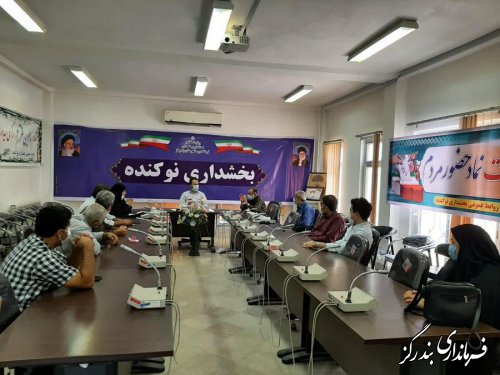 ملاک برای انتخاب اعضای شعب اخذ رأی تجربه و توانايی باشد