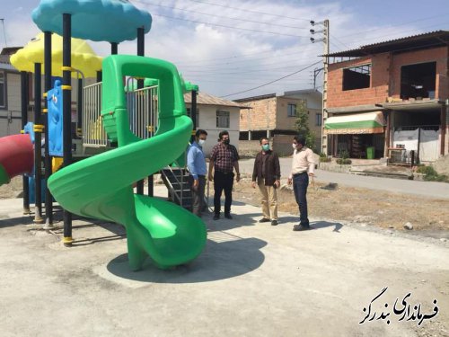 بازدید بخشدار نوکنده از عملیات احداث پارک کودک در جفاکنده