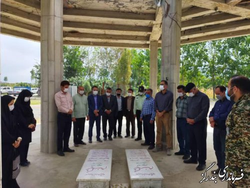 مسوولان نوکنده با آرمان های شهدا تجدید میثاق کردند