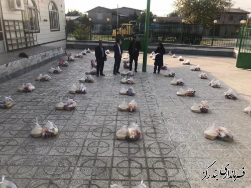۷۰ بسته معیشتی در روستای جفاکنده توزیع شد