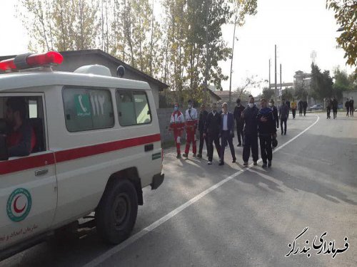 همایش پیاده روی خانوادگی در بخش نوکنده برگزار شد