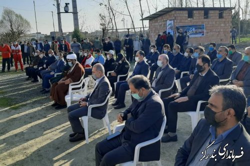 عطرافشانی گلزار شهدای گمنام نوکنده در سالروز یوم الله 9 دی
