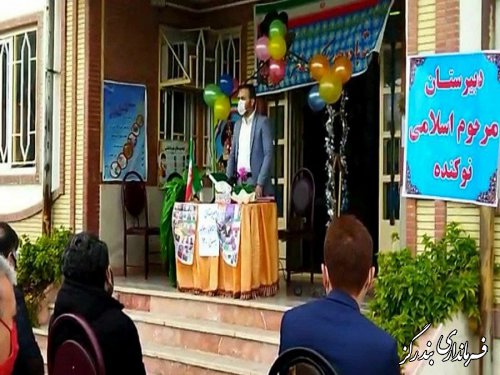 دهه فجر فرصت مناسبی برای آشنایی نسل جوان با آرمانها و ارزشهای والای انقلاب است