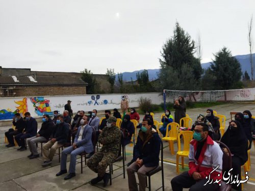 دانش آموزان هنرمند در نوکنده تجلیل شدند
