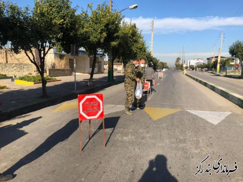هزار عدد ماسک رایگان بین شهروندان و رانندگان خودروهای نوکنده توزیع شد