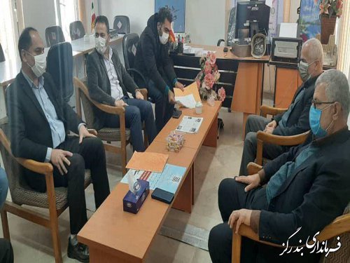 ساماندهی و زیباسازی گلزارهای شهدا یکی از راههای زنده‌ نگه‌داشتن یاد و نام شهدا است