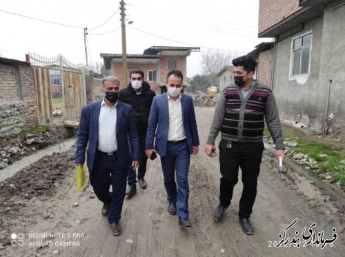 بازدید بخشدار نوکنده از پروژه های عمرانی روستای جفاکنده