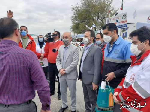 مسافران نوروزی در پلیس راه نوکنده مورد استقبال قرار گرفتند