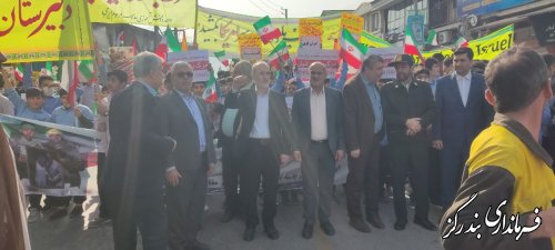 راهپیمایی پر شور مردم و دانش آموزان شهرستان بندرگز به مناسبت یوم الله ۱۳ آبان