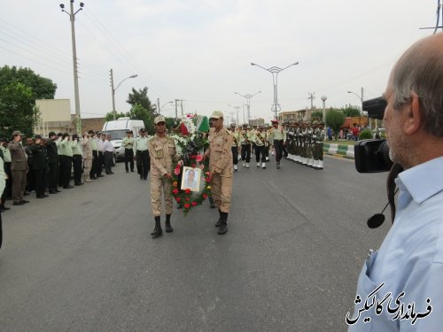 پیکر پاک شهید بر دستان قدر شناس مردم گالیکش تشییع شد