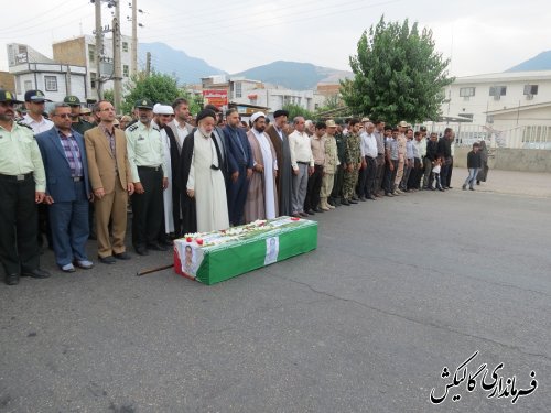 پیکر پاک شهید بر دستان قدر شناس مردم گالیکش تشییع شد