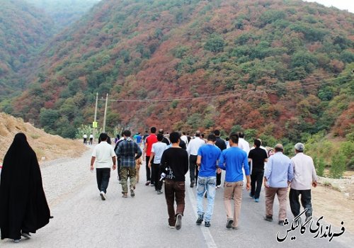 مراسم پیاده روی بزرگ خانوادگی با حضور فرماندار گالیکش برگزار شد