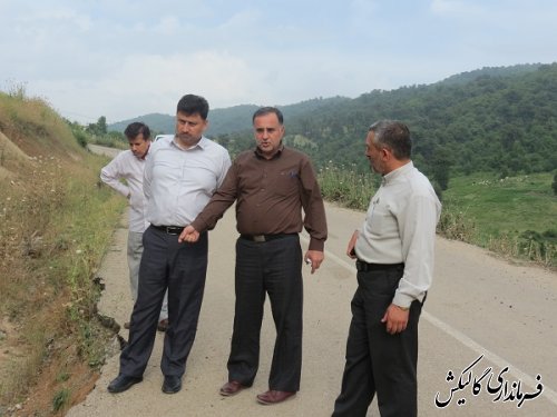 بازدید میدانی فرماندار از راه روستای منجلو