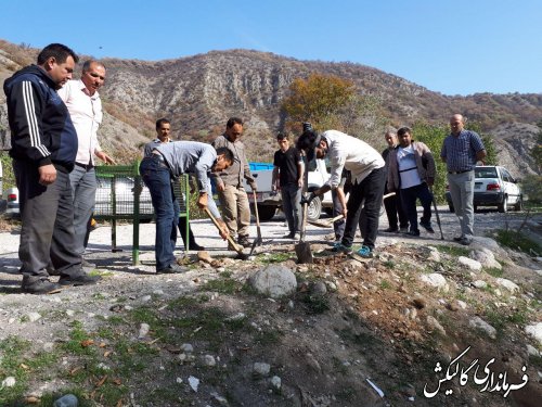 نصب ۱۲ عدد سبد زباله در حاشیه جاده پارک ملی گلستان 