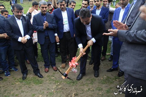 پنجمین جشنواره شقایق‌های استان گلستان در روستای «پادلدل» گالیکش برگزار شد.