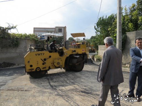 بازدید فرماندار گالیکش از روند اجرای نهضت آسفالت در شهر صادق‌آباد