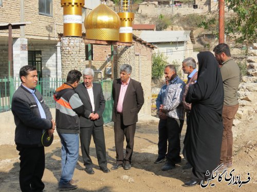 بازدید فرماندار گالیکش از پروژه زیرسازی و آسفالت معابر روستای فرنگ