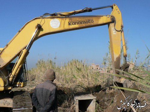 بازدید بخشدار مرکزی و مدیر جهاد کشاورزی شهرستان از پروژه لایروبی کانال خاکی گالیکش