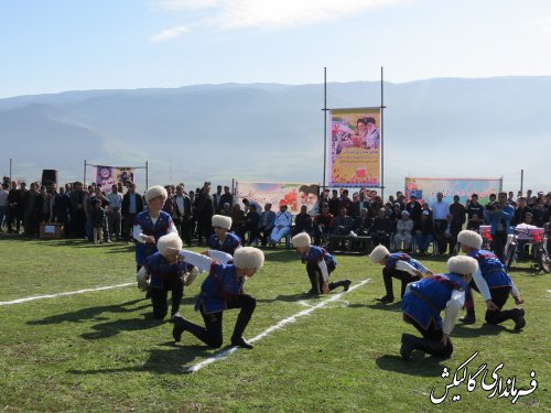 همایش پیاده‌روی خانوادگی و بازیهای محلی در آق‌قمیش شهرستان گالیکش برگزار شد