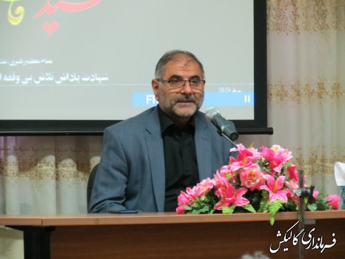 "سردار سلیمانی" سنگر به سنگر از حریم اسلام و انقلاب دفاع کرد