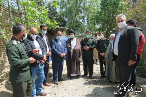 بازدید فرماندار و اعضای قرارگاه محرومیت‌زدایی شهرستان گالیکش از پروژه احداث کانال بتنی در محله اوغان