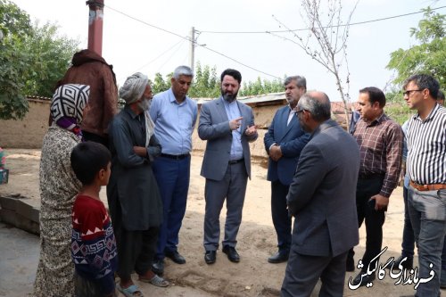 بازدید و سرکشی فرماندار گالیکش از وضعیت ناایمن مسکن یکی از اهالی روستای میرزاپانگ 