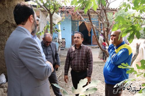 بازدید و سرکشی فرماندار گالیکش از وضعیت ناایمن مسکن یکی از اهالی روستای میرزاپانگ 