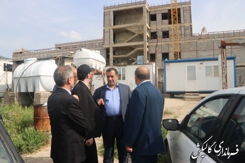 بازید مشترک فرماندار گالیکش بهمراه نماینده شرق گلستان و ناظر فنی وزارت بهداشت از بیمارستان ۹۱ تختخوابی گالیکش