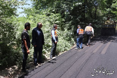 بازدید فرماندار گالیکش از پروژه زیرسازی و آسفالت 200/2 کیلومتر از راه روستایی قوشه چشمه 