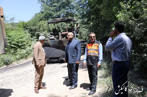 بازدید فرماندار گالیکش از پروژه زیرسازی و آسفالت 200/2 کیلومتر از راه روستایی قوشه چشمه 