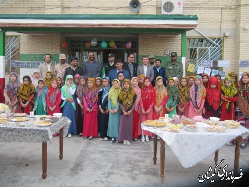 حضور فرماندار گمیشان درجشنواره طبخ غذاها وشیرینی جات بومی محلی وسنتی بانوان شهرستان