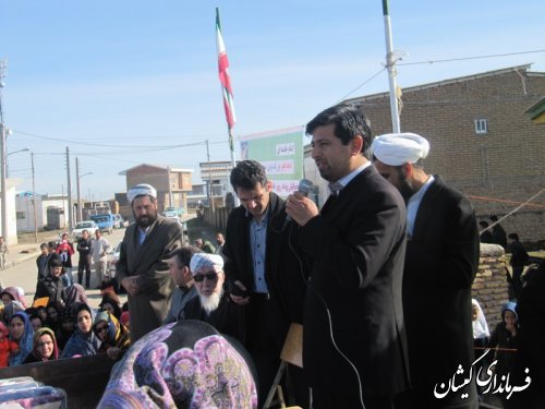 همایش پیاده روی خانوادگی درروستای قلعه جیق شهرستان گمیشان برگزار شد