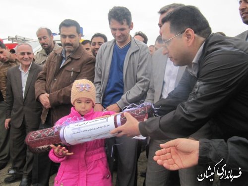 همایش بزرگ پیاده روی خانوادگی در شهرستان گمیشان برگزار شد