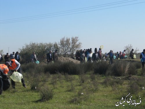 مراسم روز زمین پاک با حضور فرماندار گمیشان برگزار شد