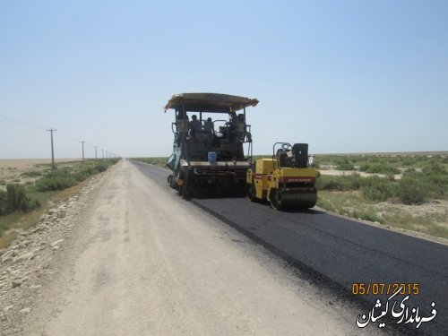 بازدید معاون فرماندار گمیشان از آغاز آسفالت جاده مرزی تا سایت میگو