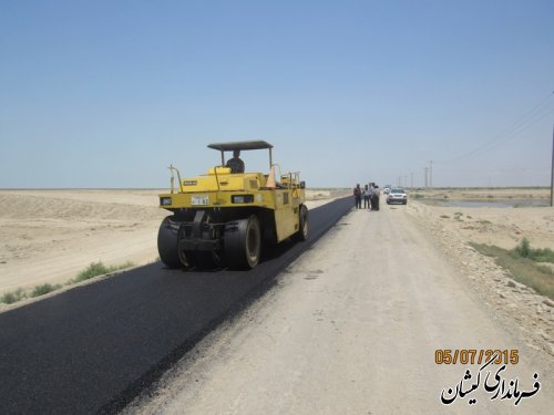 بازدید معاون فرماندار گمیشان از آغاز آسفالت جاده مرزی تا سایت میگو