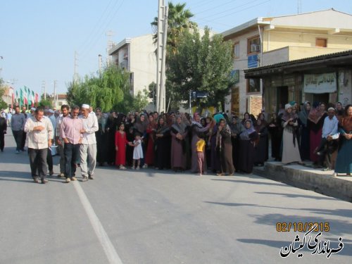 فرماندار گمیشان در جمع استقبال پرشور مردم گمیشان از حجاج شهرستان حضور یافت