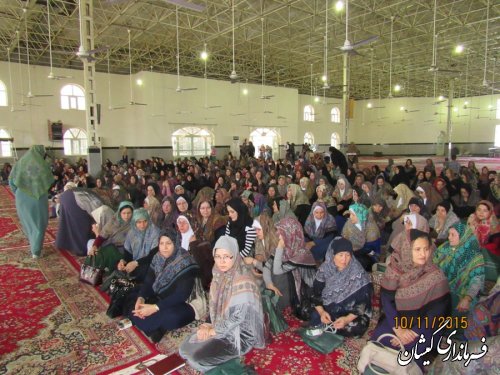 فرماندار گمیشان در مراسم بزرگداشت جان باختگان منا استان در مصلای اهل سنت گنبد کاووس حضور یافت